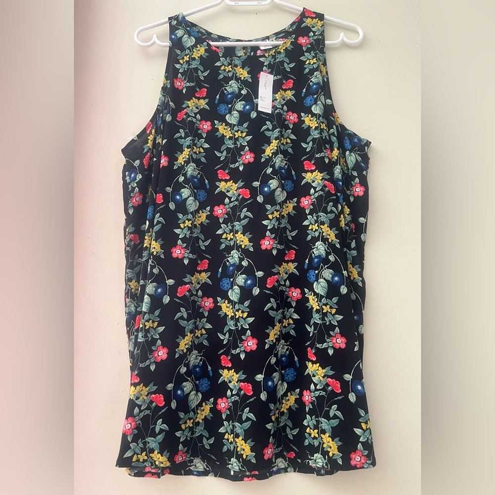 Old Navy Fitted Red and Yellow Tank Top